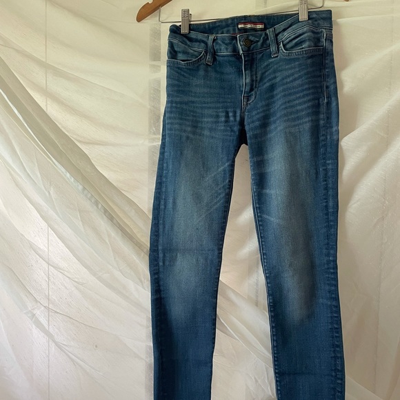 Tommy Hilfiger mid rise skinny jeans - Picture 1 of 5